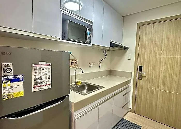 ホテル Yates Staycation